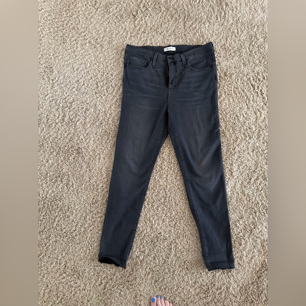 Madewell Black 9 inch Mid-Rise Skinny Jeans size 32